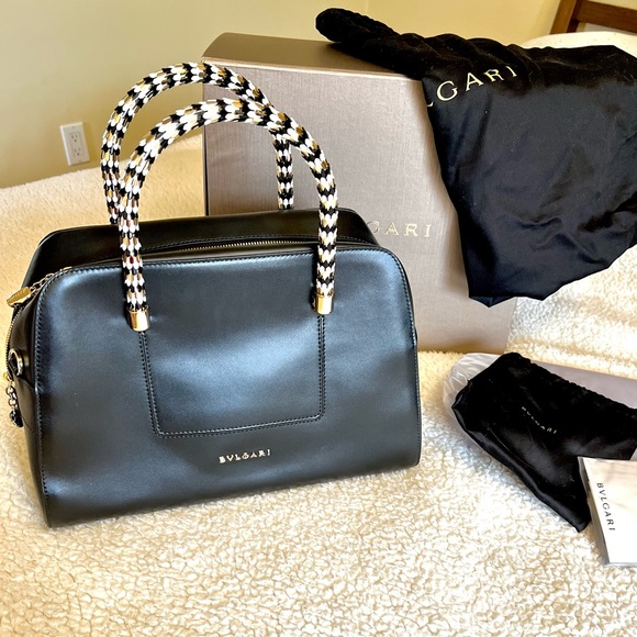 Authentic Bvlgari black leather top handle bag - Picture 2 of 11